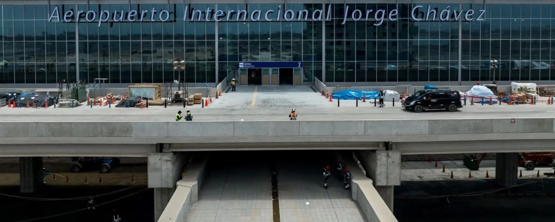 El Aeropuerto Jorge Chávez inaugura su nueva terminal y segunda pista de aterrizaje — imagen ilustrativa (contenido de demostración)